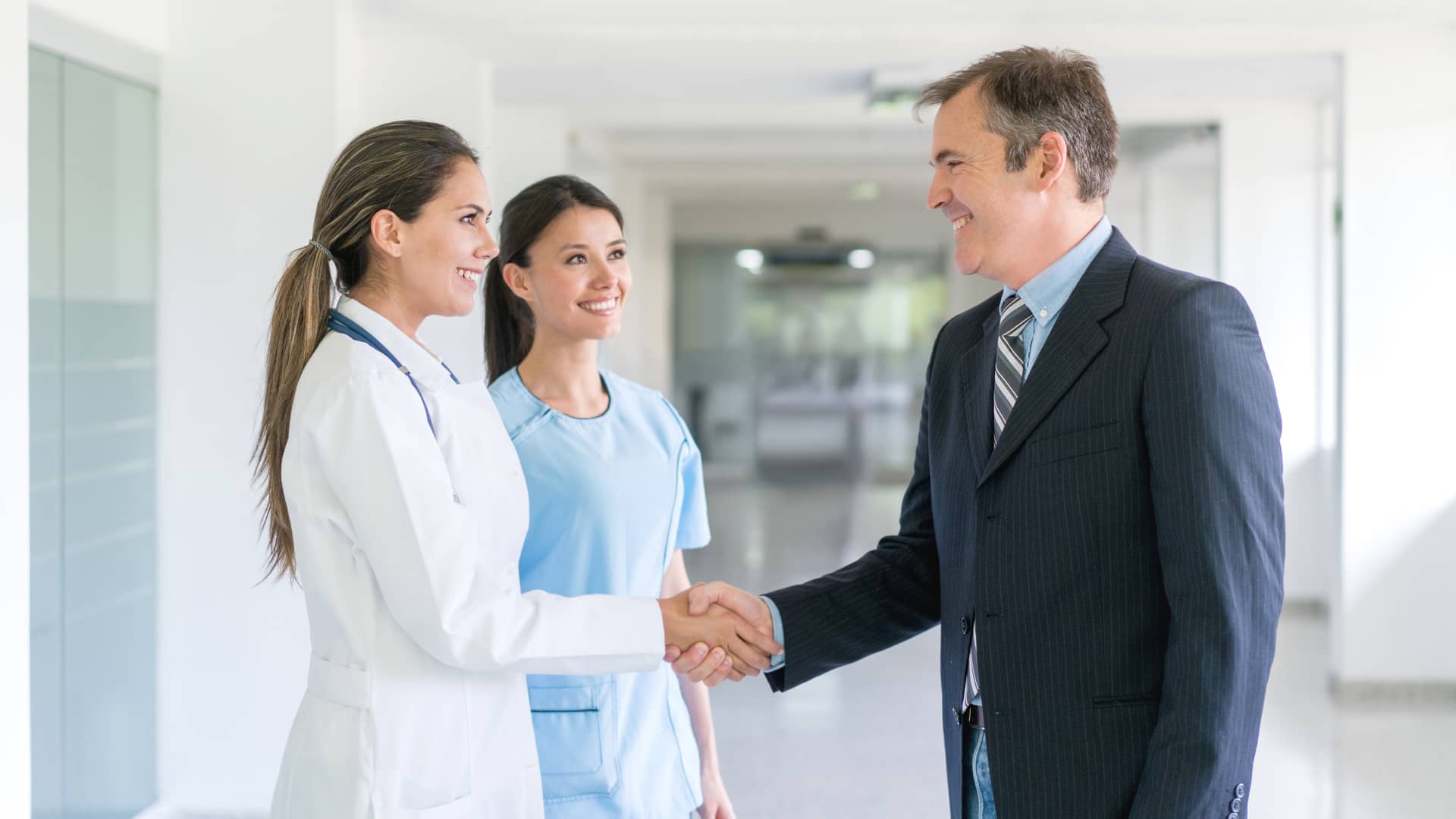 renovar el seguro médico de tus empleados